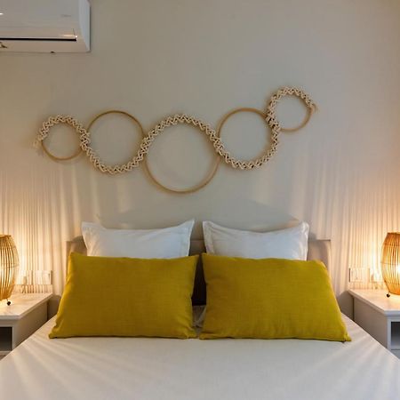 Les Cerisiers Beach Residence, Cosy And Modern 3 Bedroom Apartment Located 50 Metres From The Beach And From All Amenities And Restaurants On The Coastal Road Flic en Flac Экстерьер фото